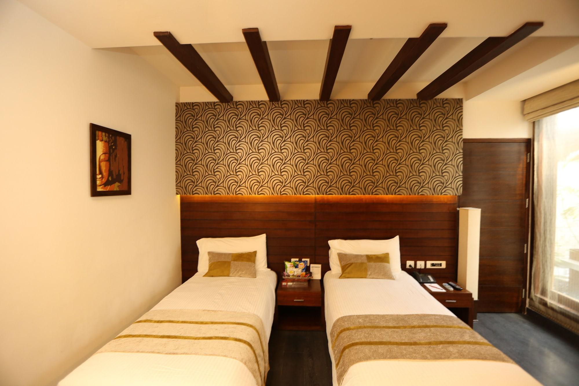 Icon Hotel 3*